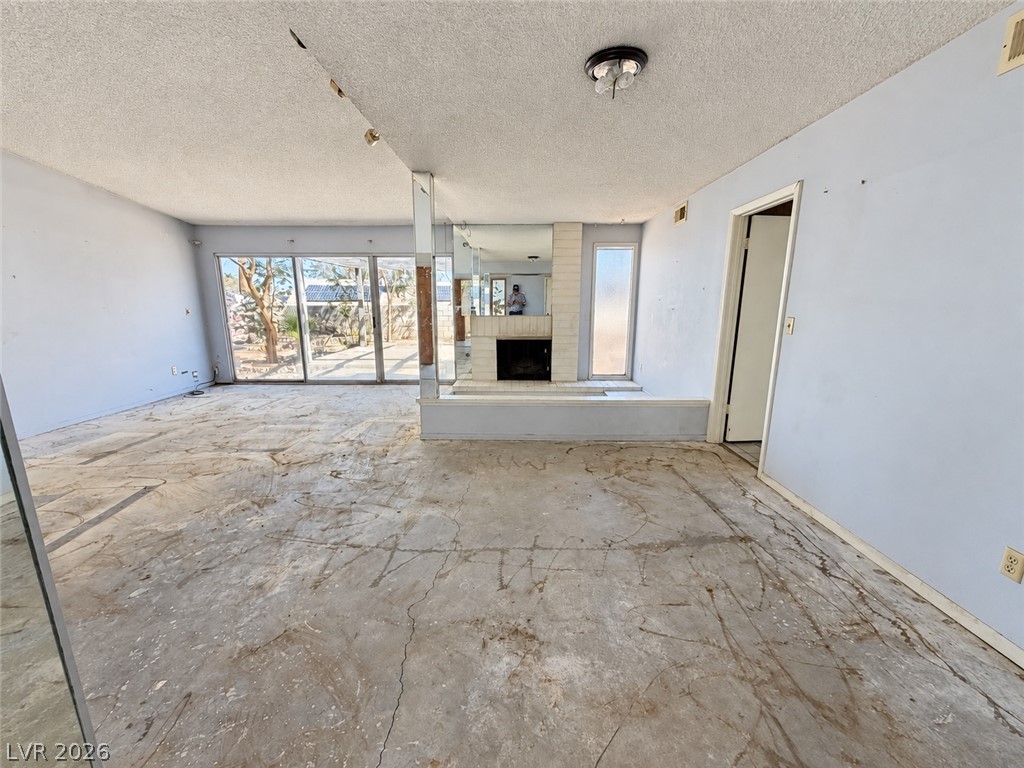5022 Long View Drive Las Vegas NV 89120