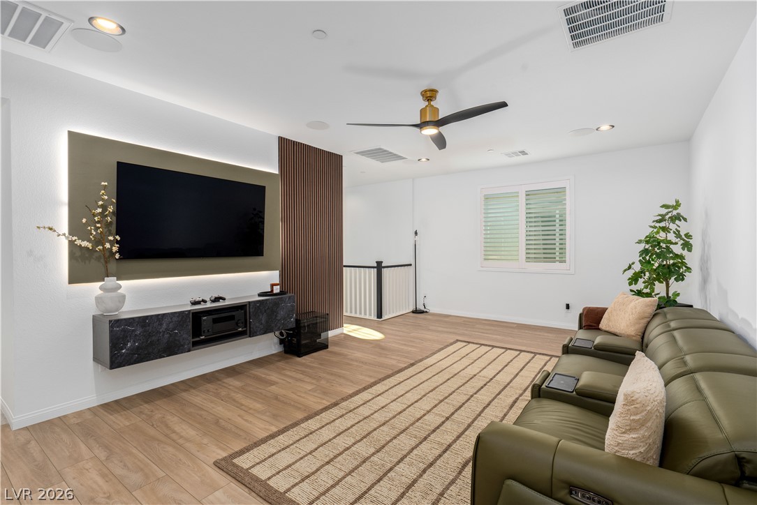 8836 Scalpay Street Las Vegas NV 89166