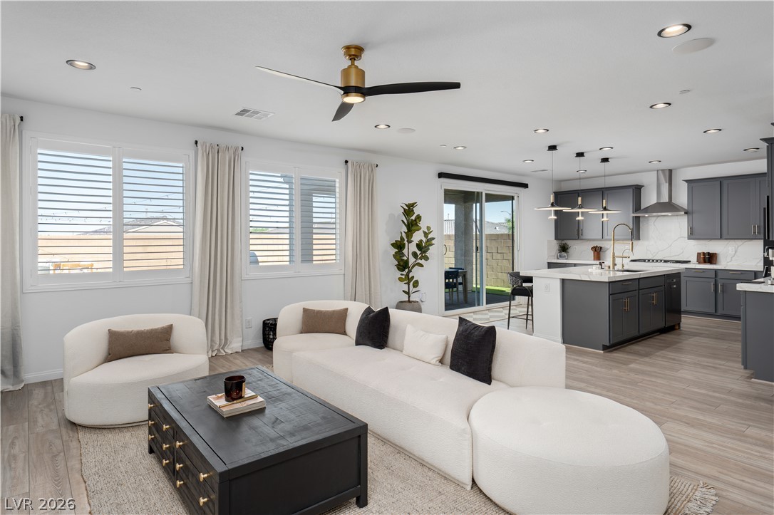 8836 Scalpay Street Las Vegas NV 89166