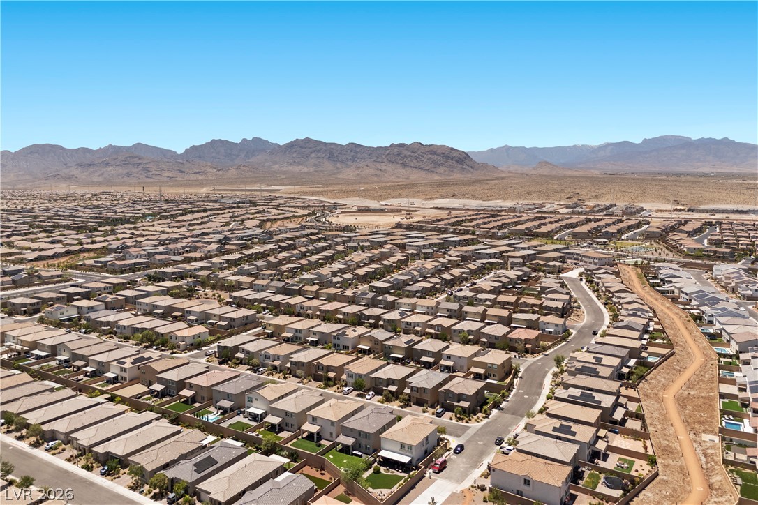 8836 Scalpay Street Las Vegas NV 89166