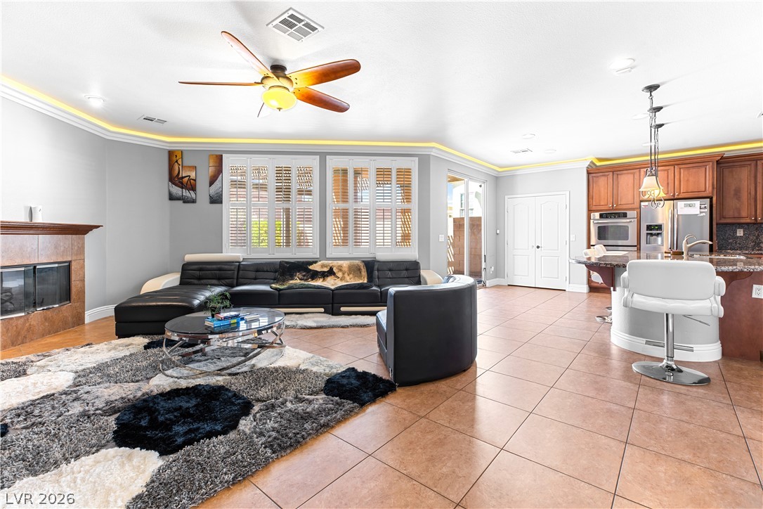 6855 Desert Island Street Las Vegas NV 89149