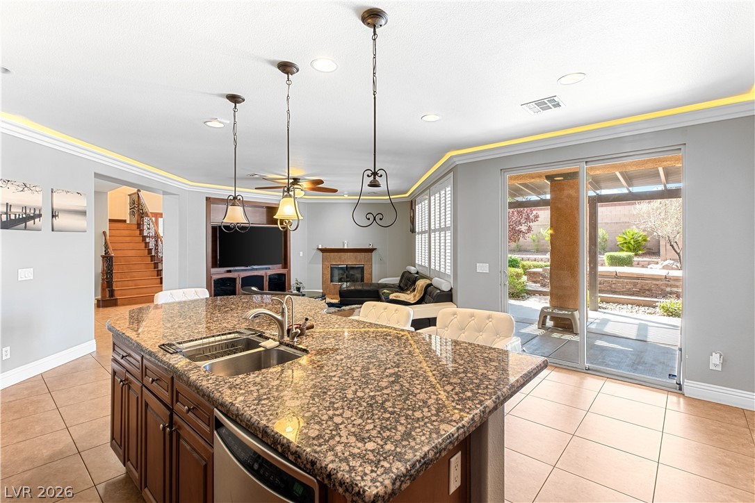 6855 Desert Island Street Las Vegas NV 89149