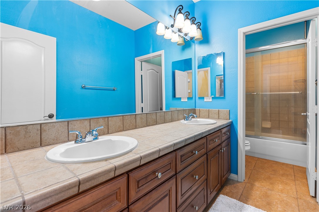 6855 Desert Island Street Las Vegas NV 89149