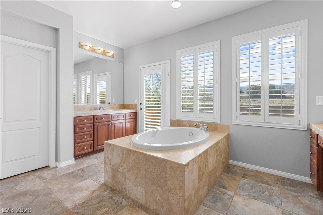6855 Desert Island Street Las Vegas NV 89149
