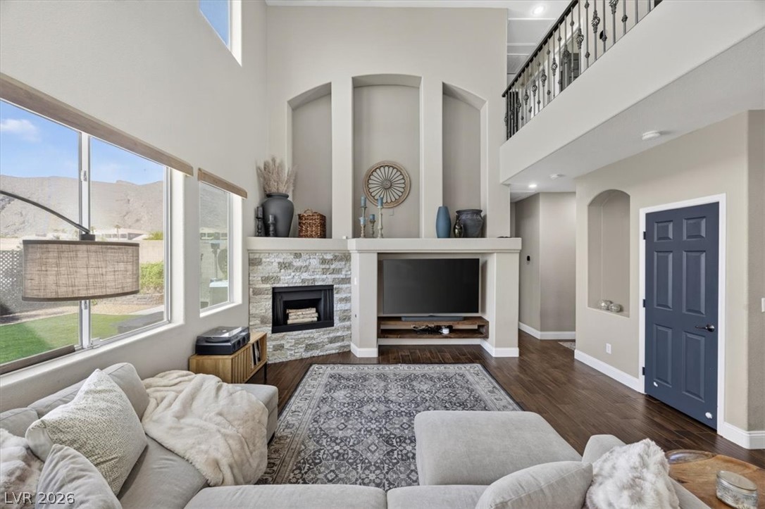 10661 Shelter Hill Court Las Vegas NV 89129