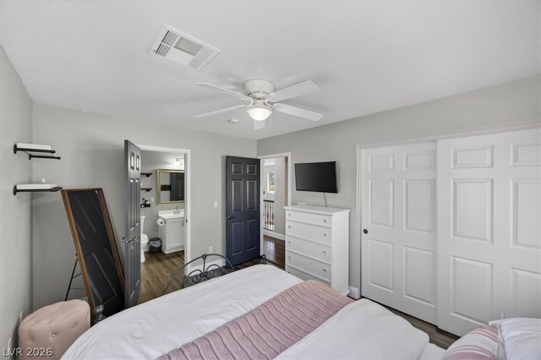 10661 Shelter Hill Court Las Vegas NV 89129