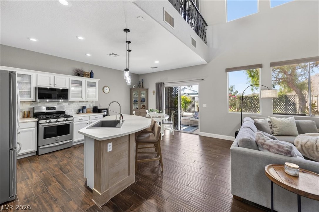 10661 Shelter Hill Court Las Vegas NV 89129