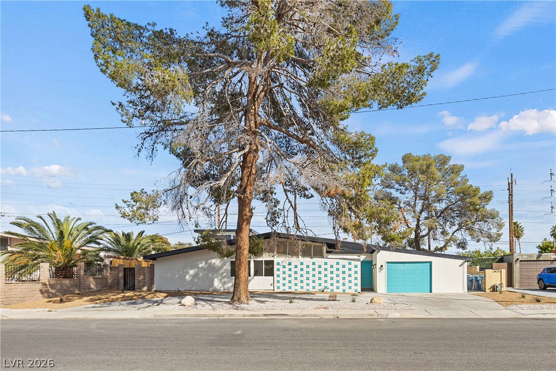 3368 Nahatan Way Las Vegas NV 89169