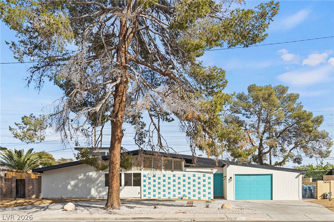 3368 Nahatan Way Las Vegas NV 89169
