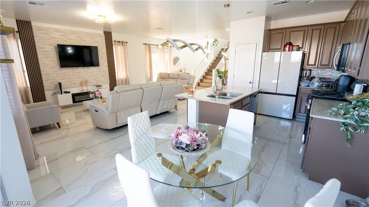 7322 Puddle Duck Street Las Vegas NV 89166