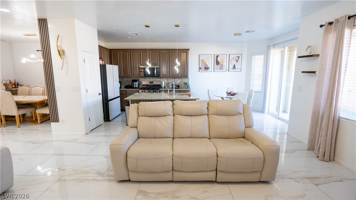 7322 Puddle Duck Street Las Vegas NV 89166