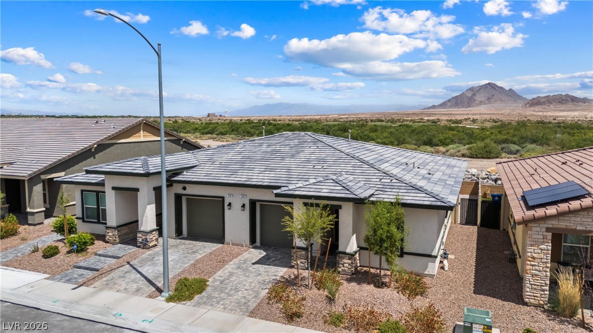340 Larksong Avenue Henderson NV 89011