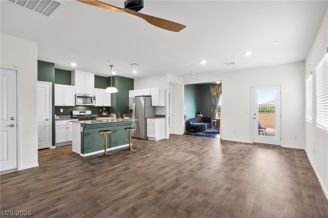 340 Larksong Avenue Henderson NV 89011