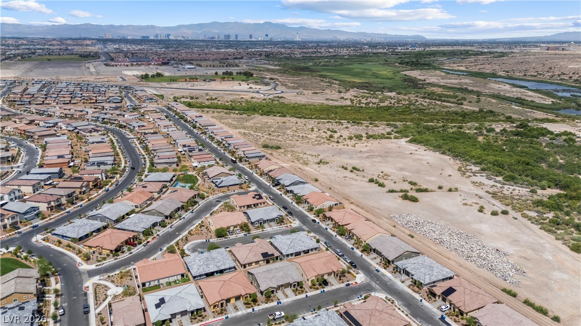 340 Larksong Avenue Henderson NV 89011