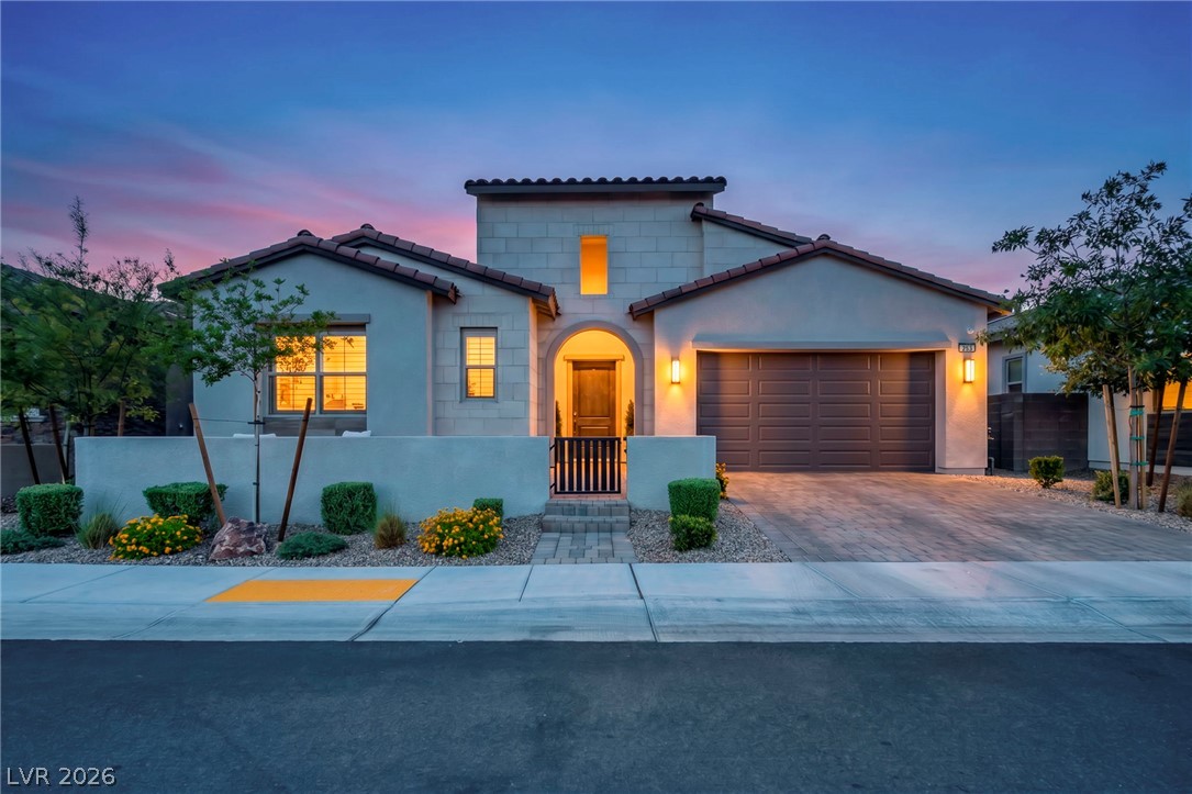 253 Robledo Street Las Vegas NV 89138
