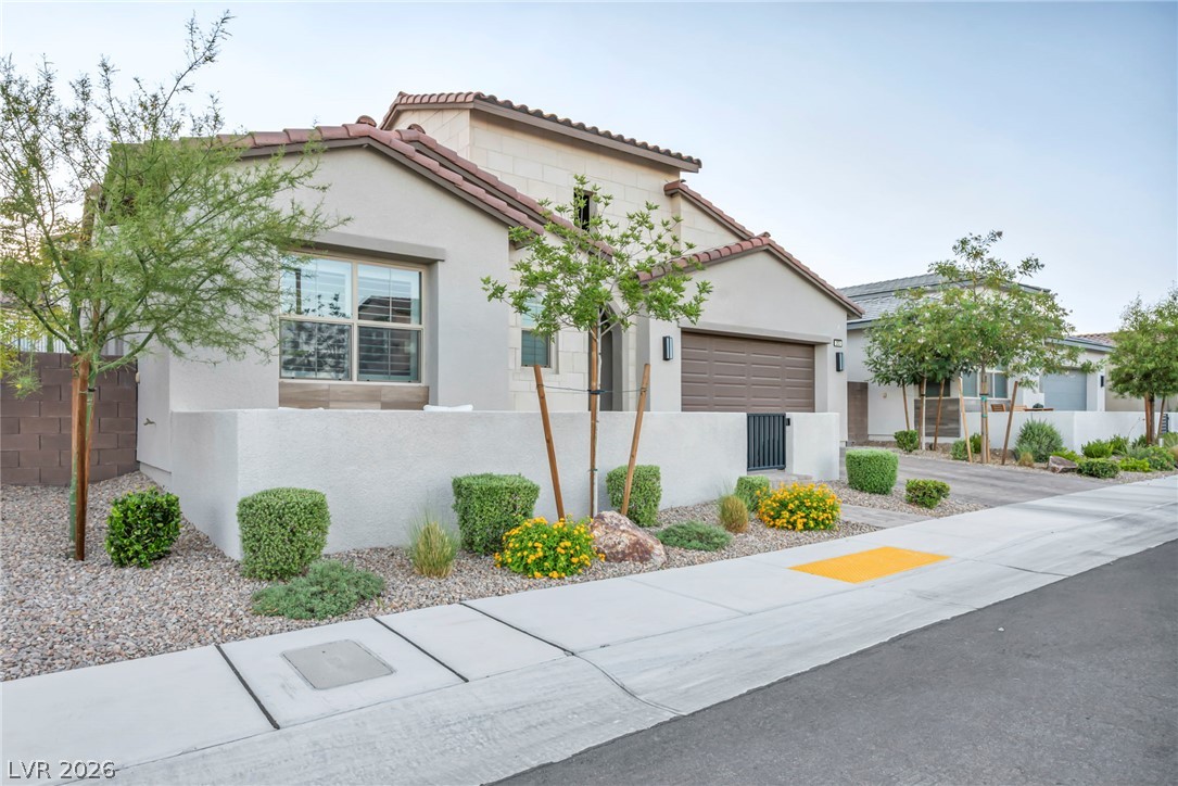 253 Robledo Street Las Vegas NV 89138