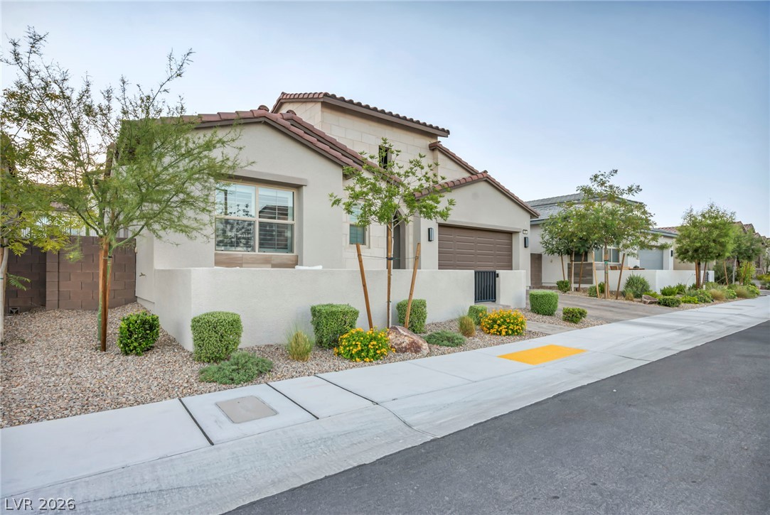 253 Robledo Street Las Vegas NV 89138