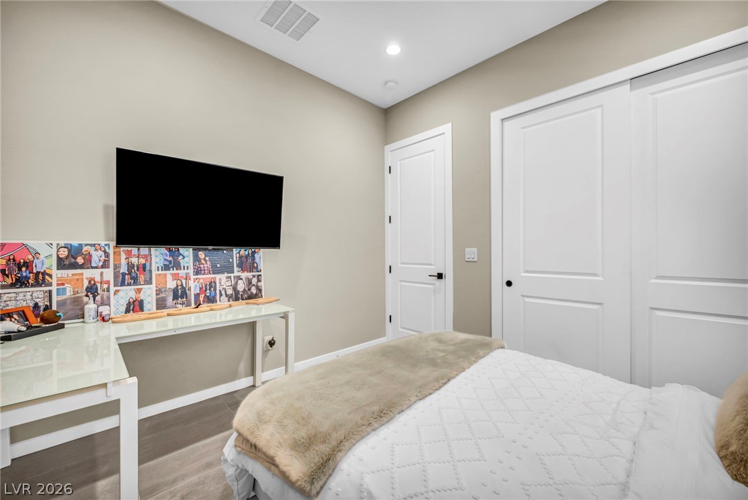 253 Robledo Street Las Vegas NV 89138