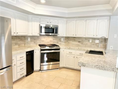 2633 Golden Sands Drive Las Vegas NV 89128