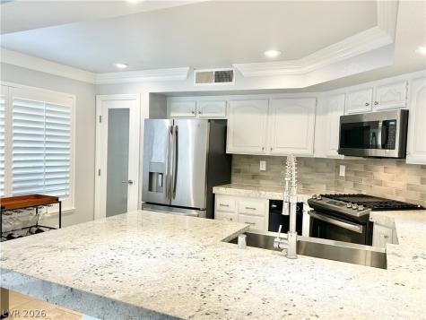 2633 Golden Sands Drive Las Vegas NV 89128