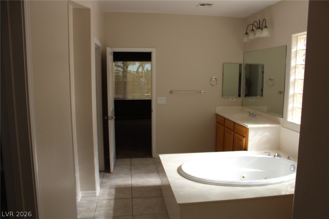 8412 River Ridge Drive Las Vegas NV 89131