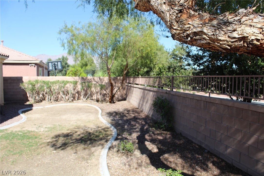 8412 River Ridge Drive Las Vegas NV 89131