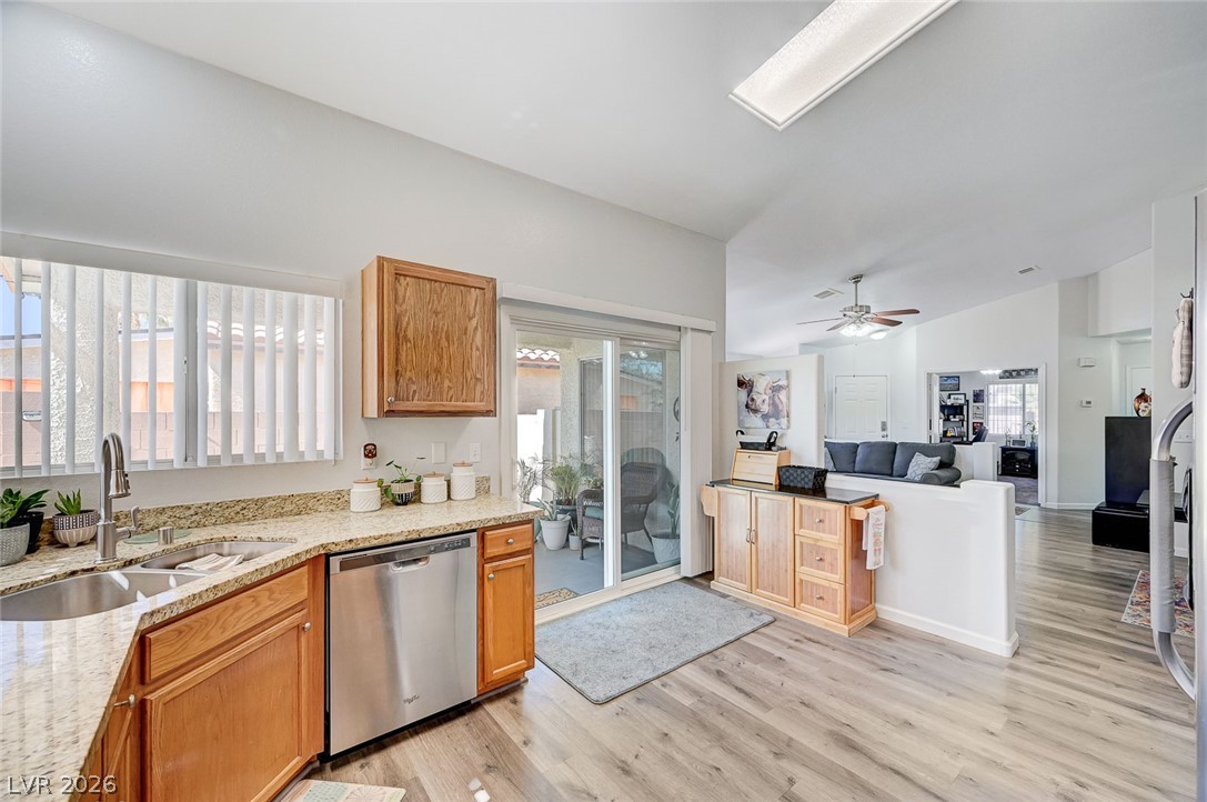 961 Adobe Flat Drive Henderson NV 89011