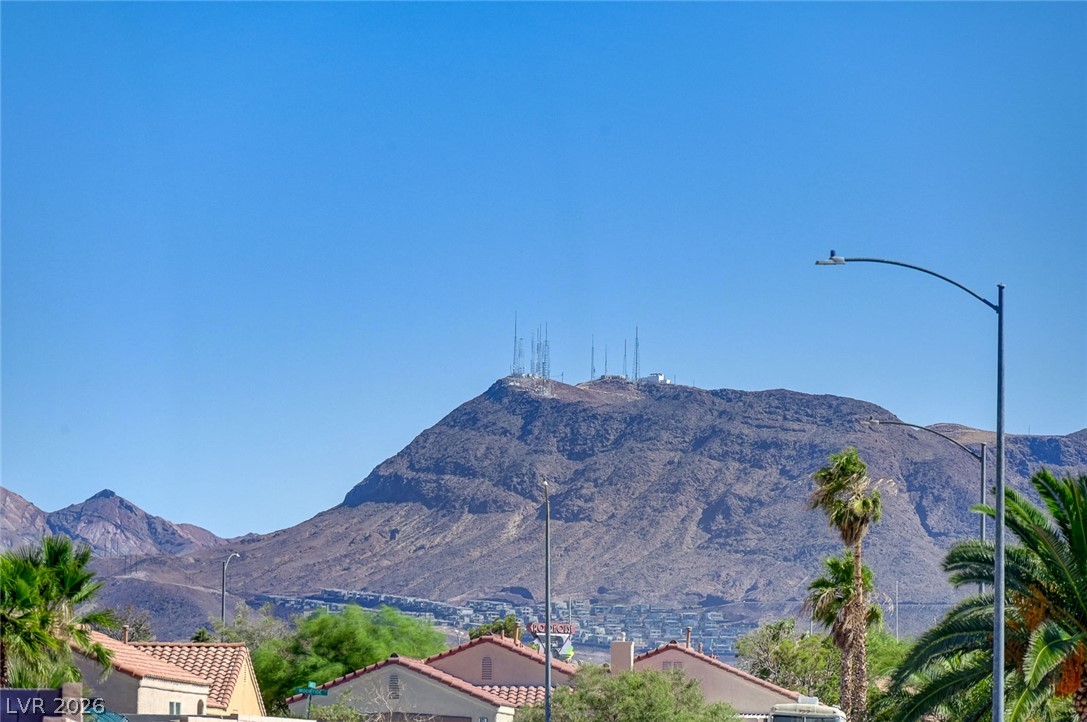 961 Adobe Flat Drive Henderson NV 89011