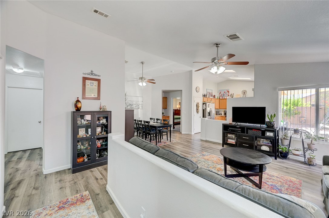 961 Adobe Flat Drive Henderson NV 89011