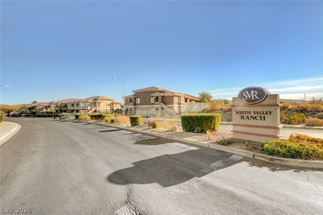 961 Adobe Flat Drive Henderson NV 89011