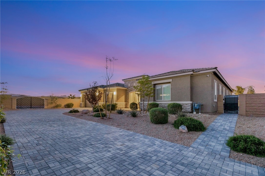 8767 South Tenaya Way Las Vegas NV 89113