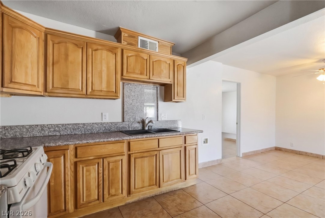 1504 Eastwood Drive Las Vegas NV 89104