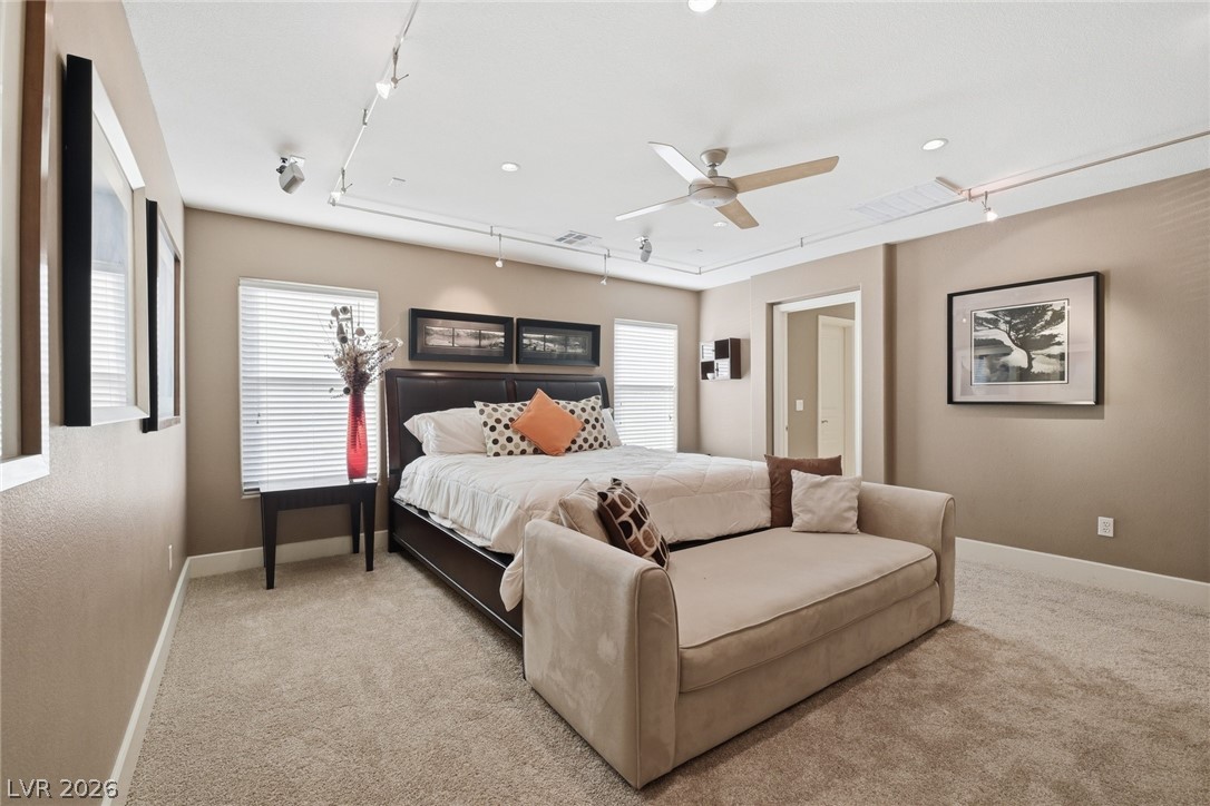 5633 Clarendon Lane North Las Vegas NV 89081