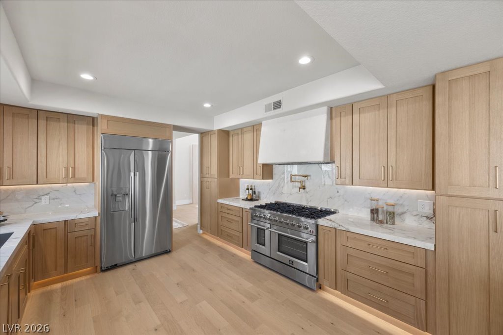 8024 Shorecrest Drive Las Vegas NV 89128