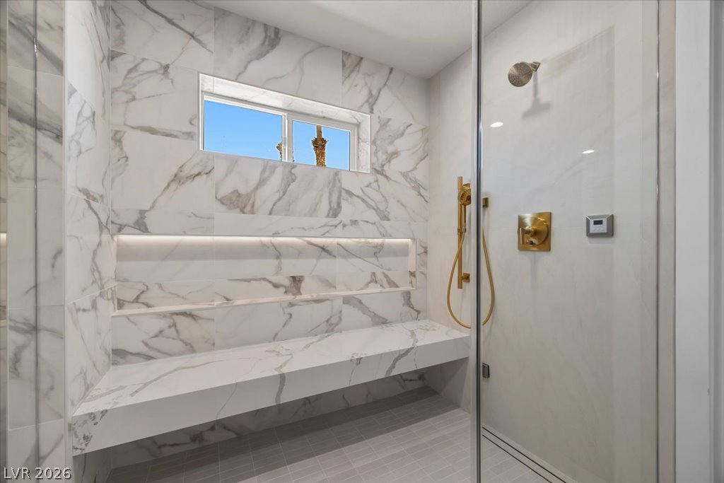 8024 Shorecrest Drive Las Vegas NV 89128