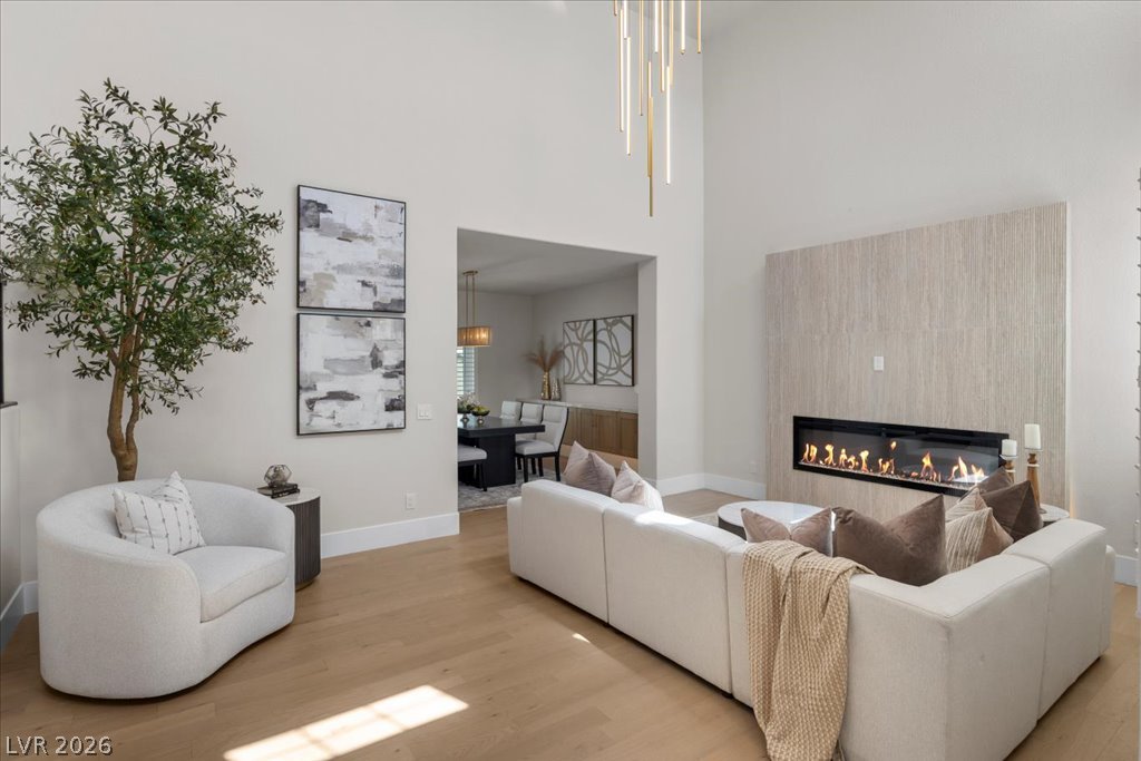 8024 Shorecrest Drive Las Vegas NV 89128