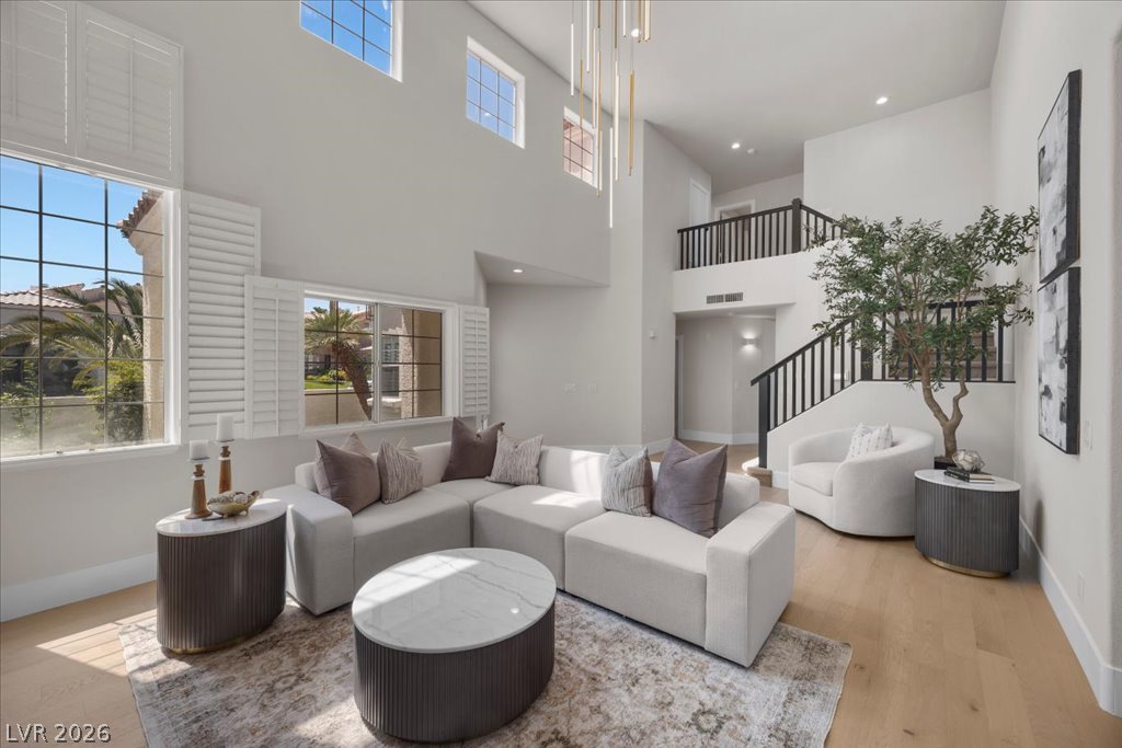 8024 Shorecrest Drive Las Vegas NV 89128