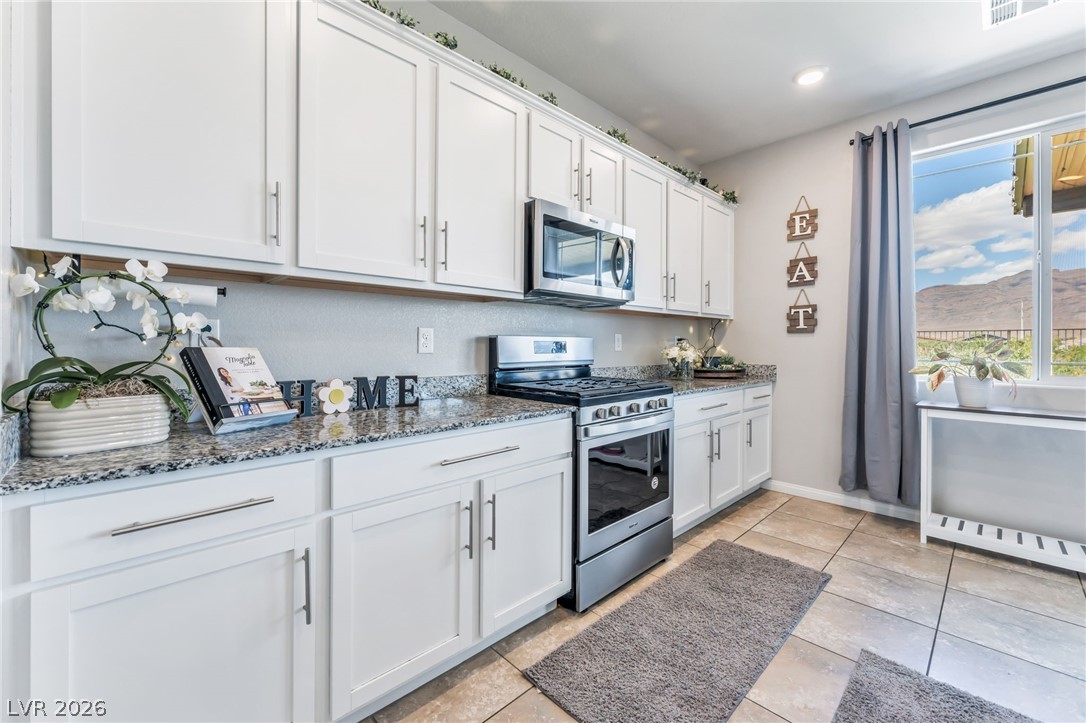 4418 Solitude Falls Avenue North Las Vegas NV 89084