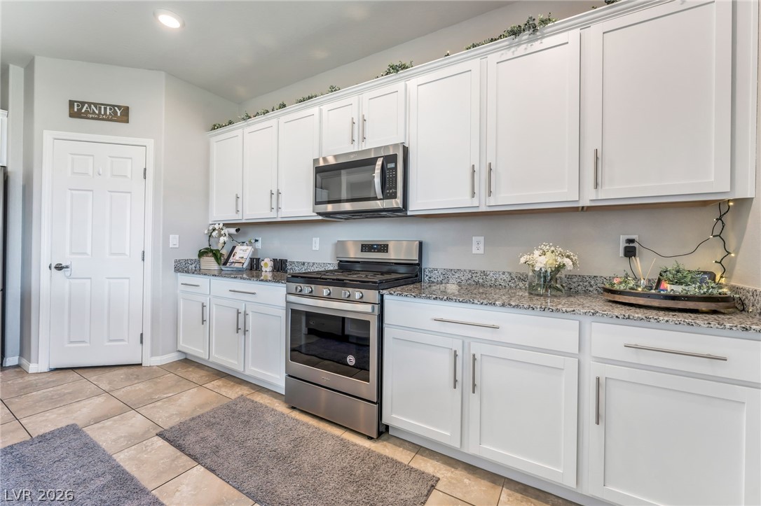 4418 Solitude Falls Avenue North Las Vegas NV 89084