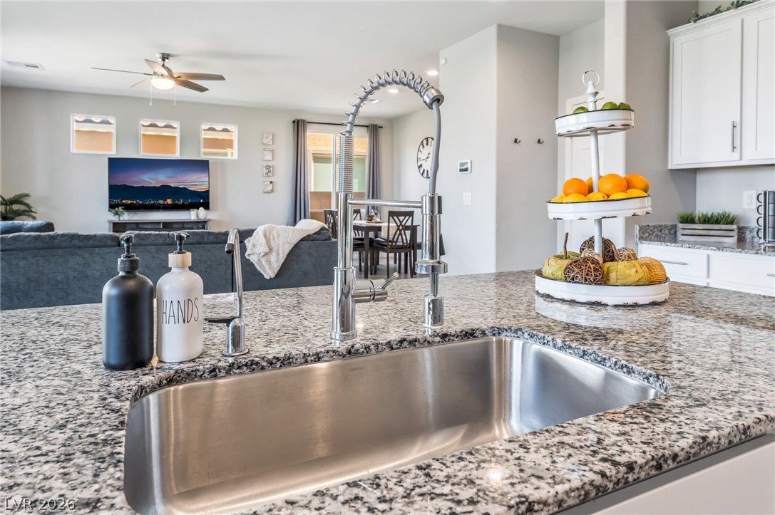 4418 Solitude Falls Avenue North Las Vegas NV 89084
