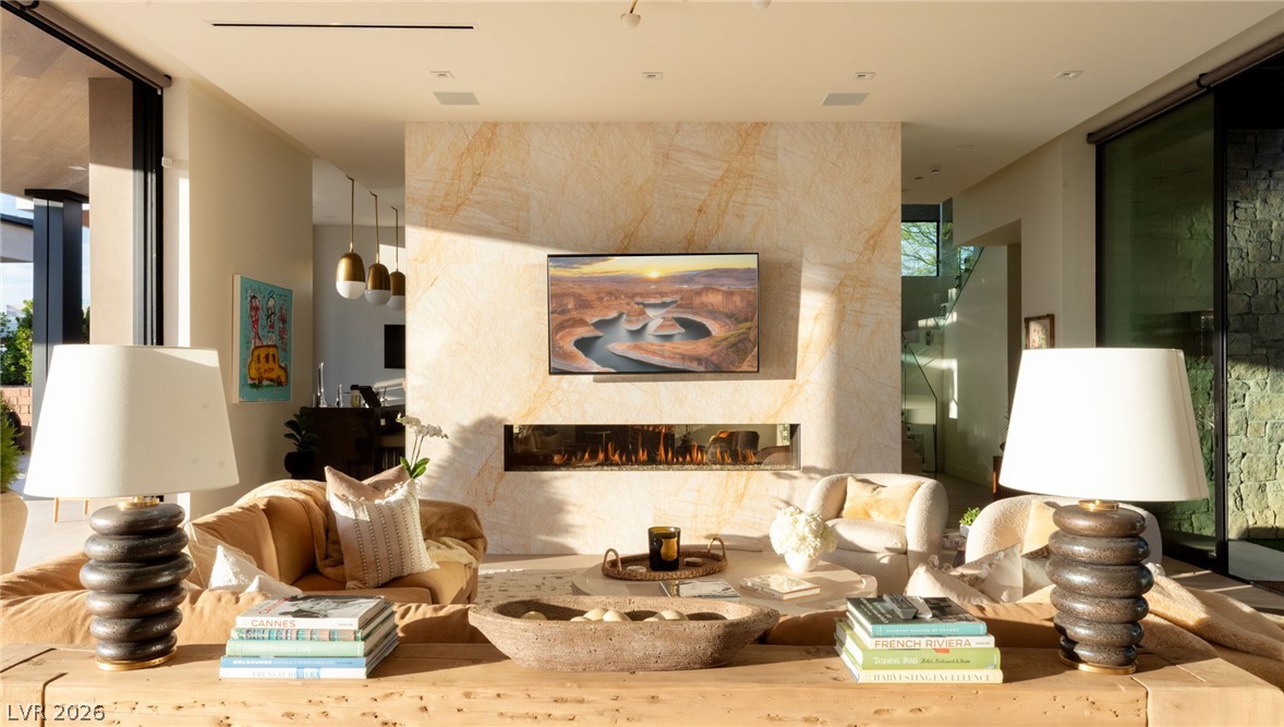 92 Sun Glow Lane Las Vegas NV 89135