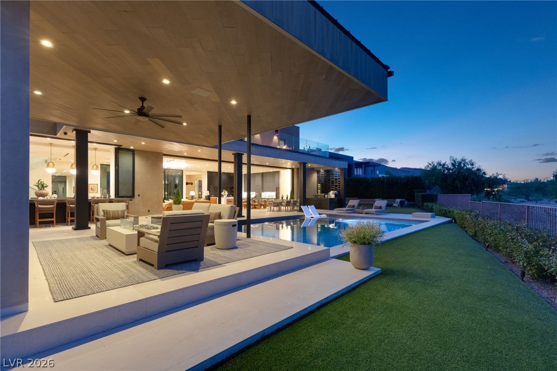 92 Sun Glow Lane Las Vegas NV 89135