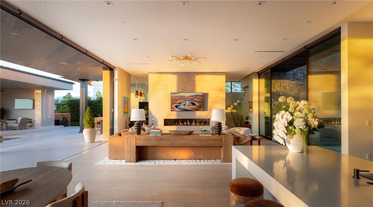 92 Sun Glow Lane Las Vegas NV 89135
