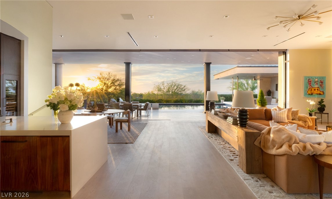 92 Sun Glow Lane Las Vegas NV 89135