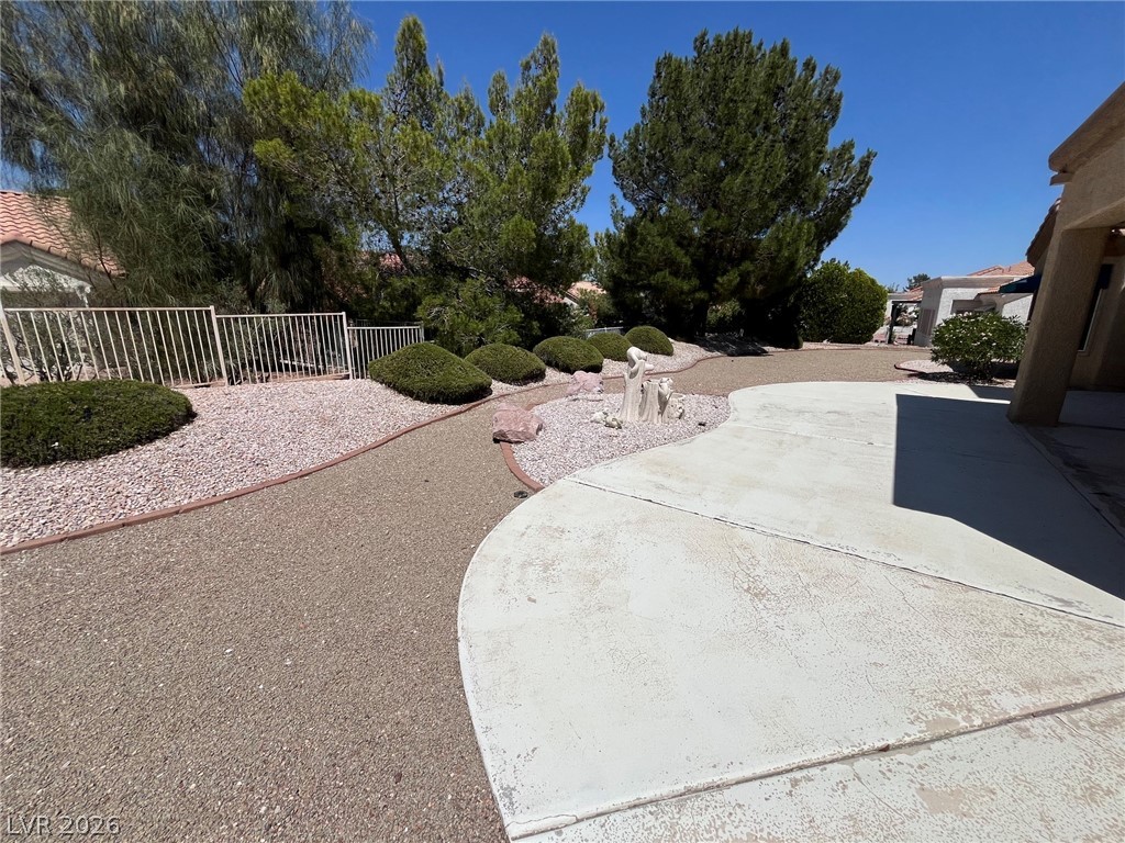 8912 Meadowood Drive Las Vegas NV 89134