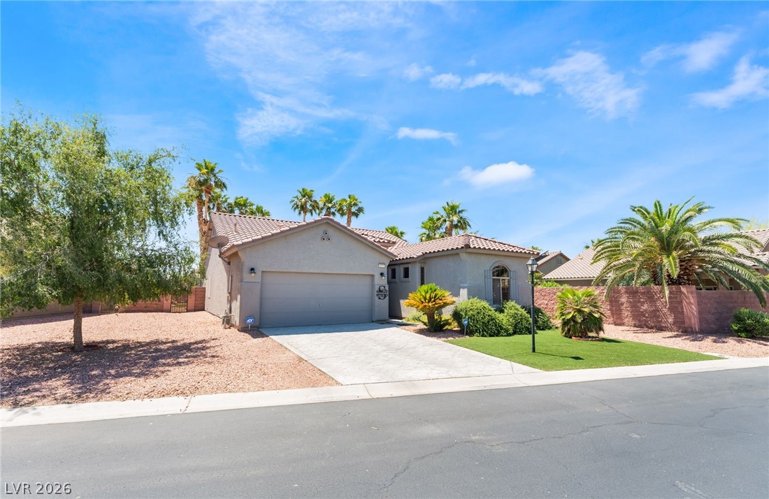 5879 Pavilion Lakes Avenue Las Vegas NV 89122