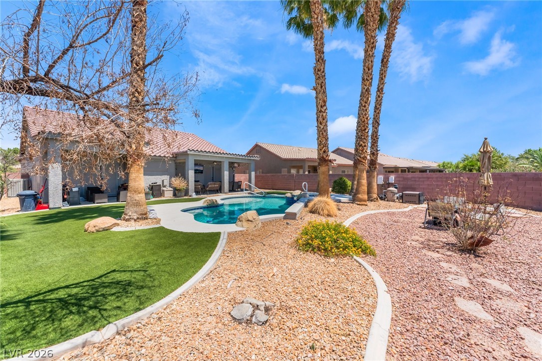 5879 Pavilion Lakes Avenue Las Vegas NV 89122