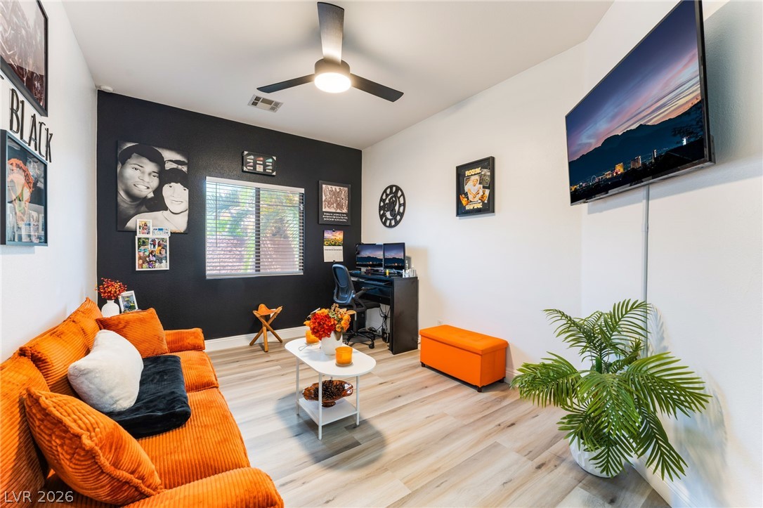 5879 Pavilion Lakes Avenue Las Vegas NV 89122