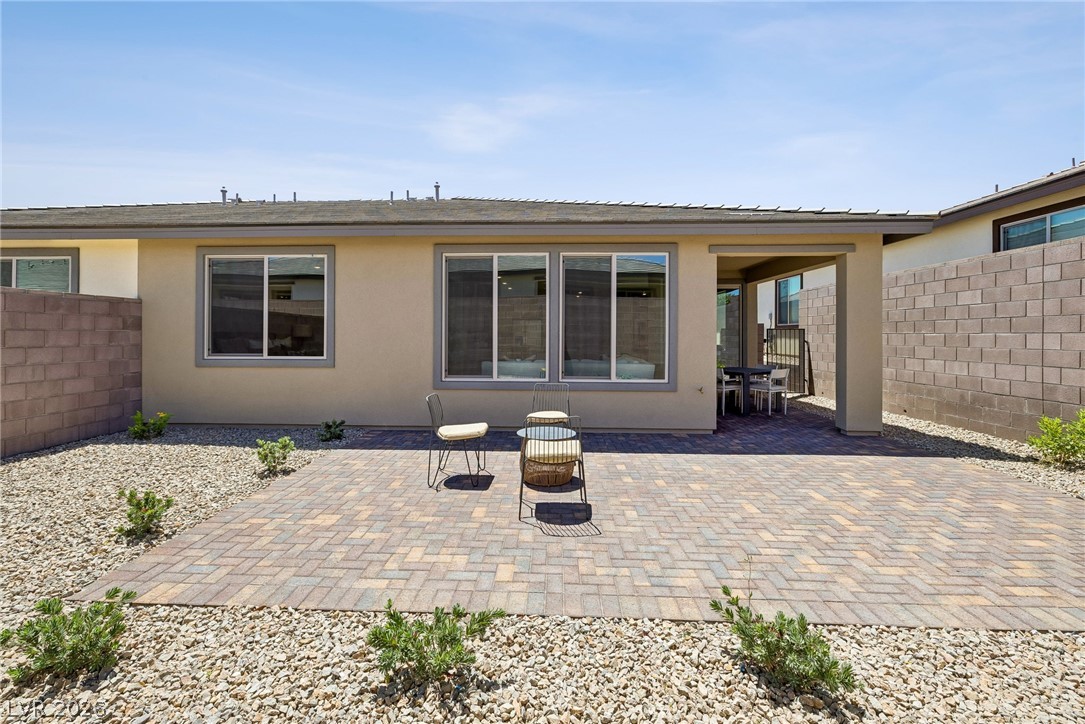 10050 Amber Rose Avenue Las Vegas NV 89143
