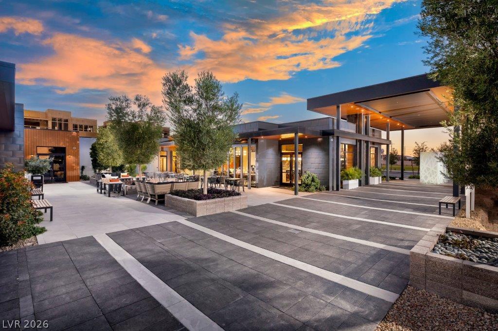 10050 Amber Rose Avenue Las Vegas NV 89143